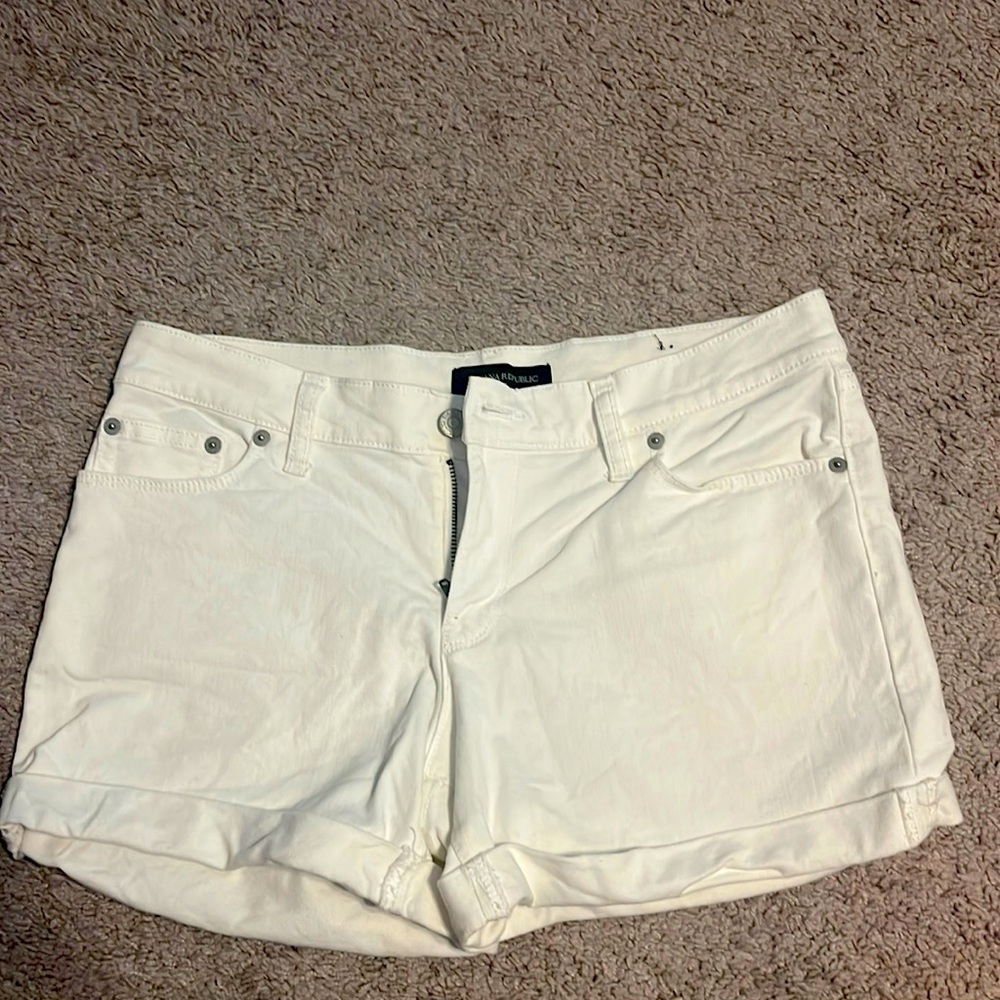 Rolled hem shorts